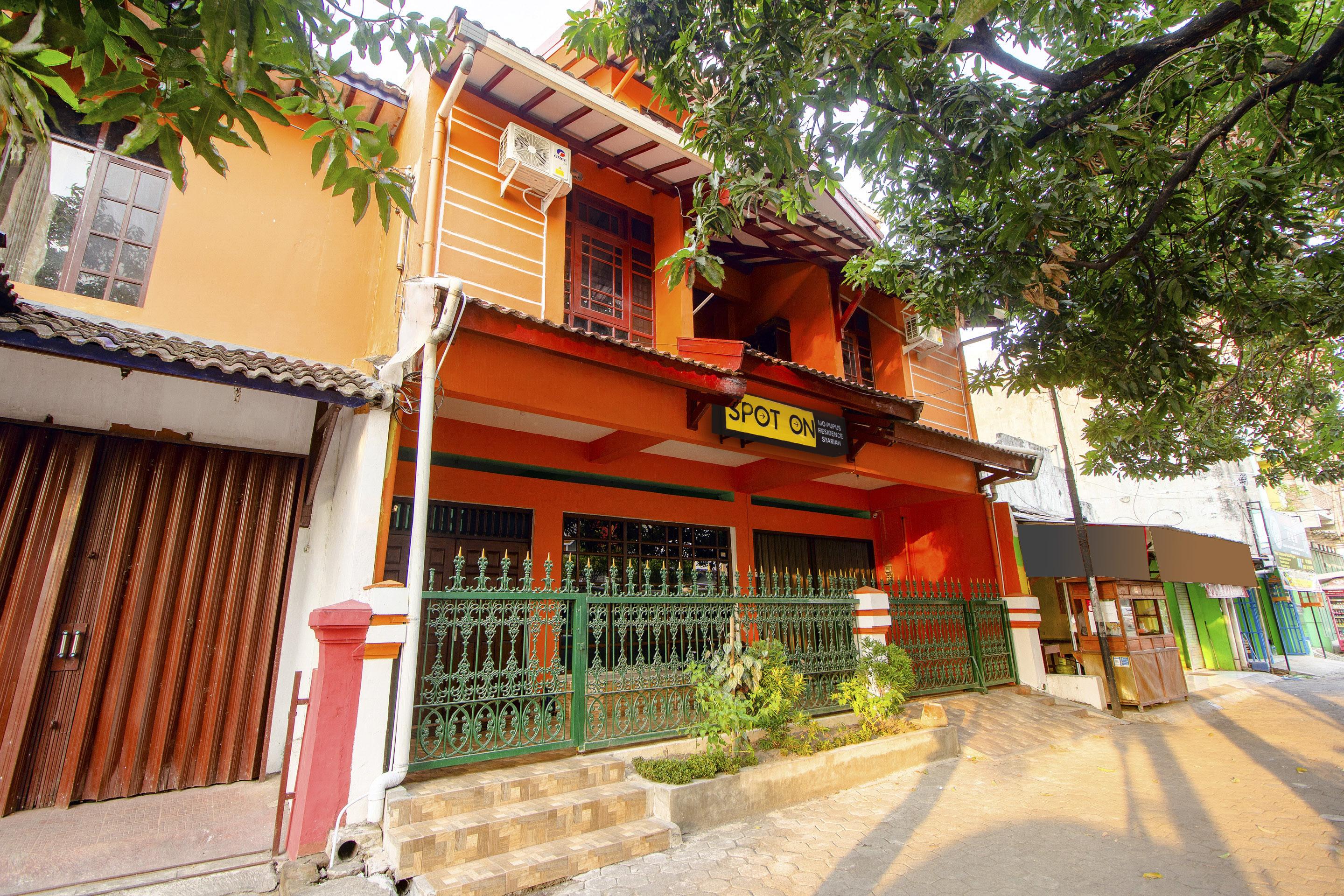 Spot On 2107 Ijo Pupus Syariah Residence Baturetno Екстериор снимка